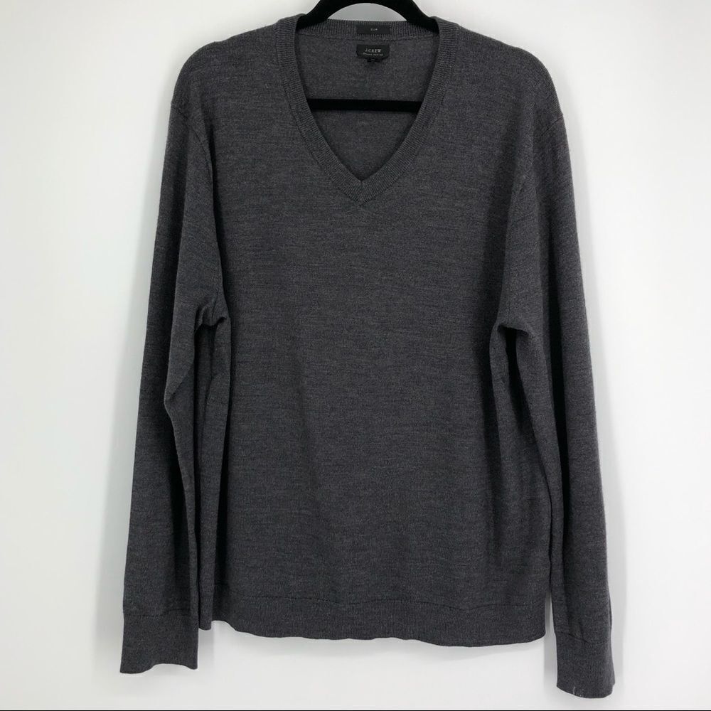J. Crew Mens Sweater Extra Large XL 100% Merino Wool Gray V‎ Neck Pullover